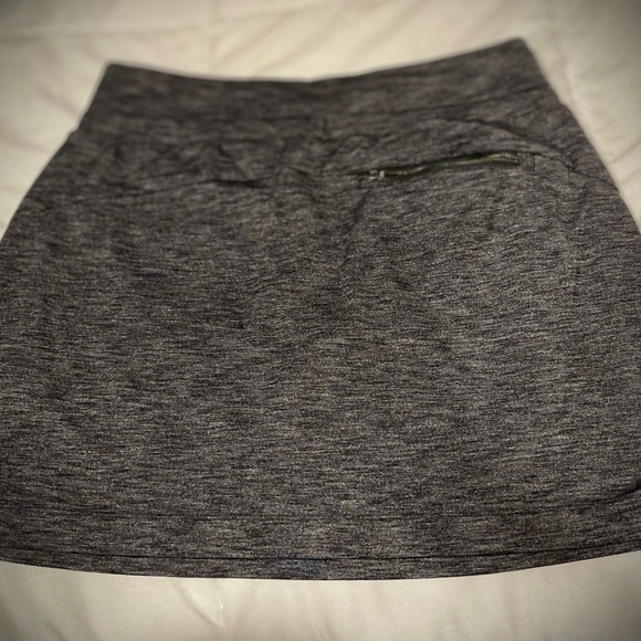 Athleta women’s tall metro downtown skort skirt, gray heathered black - Picture 4 of 6